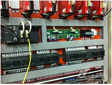 �F��Ӳ���D